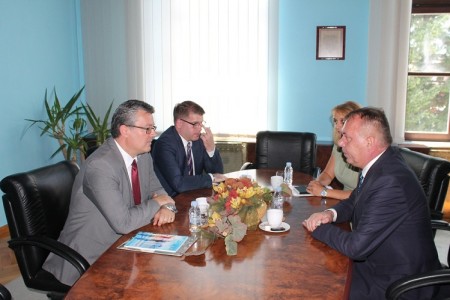 Premijer Orešković posjetio Liku