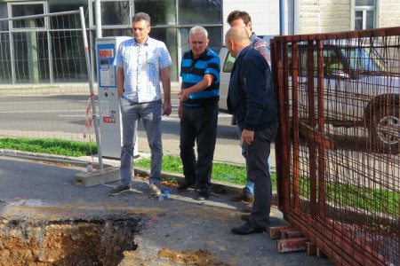 U centru Gospića počeli važni radovi na vodoopskrbnom sustavu!!! Gradilište obišao i gradonačelnik Karlo Starčević