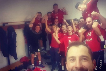 Odlični Jelić s 12 golova i Kolačević s 15 obrana seniore RK Gospić vodili do važne gostujuće  pobjede