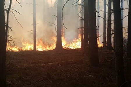 Tijekom petka i subote  na području Grada Gospića evidentirano je ukupno 20 otvorenih požara.