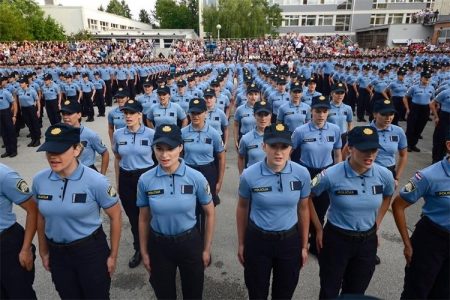 Natječaj za zanimanje policajac/policajka u 2021./2022. godini