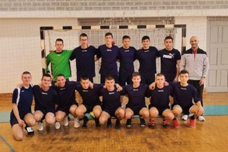 ČESTITAMO: Mladići Gimnazije Gospić županijski prvaci u rukometu