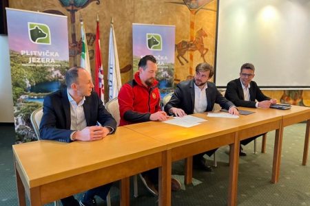 Potpisan Sporazum o suradnji u vrijednosti od milijun kuna između Ministarstva gospodarstva  i HGSS-a s ciljem unaprjeđenja sigurnosti u parkovima