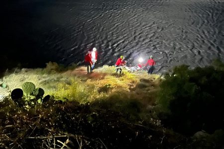 BRAVO: lički gorski spašavatelji spasili mladog stranca s litice kod Senja