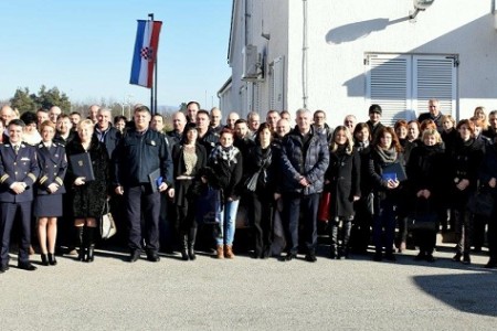 Dodjela odlikovanja i zahvalnica u ličkoj policiji