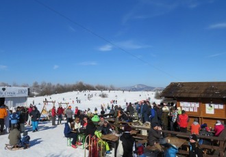 Snježni, sportsko-zabavni spektakl u Lovincu