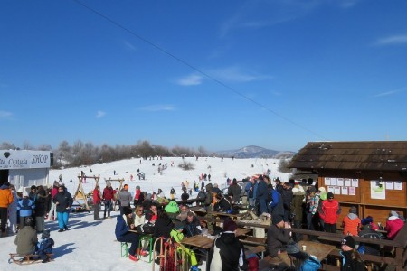 Snježni, sportsko-zabavni spektakl u Lovincu