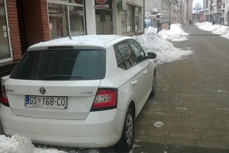 U Gospiću i dalje parkiraj gdje stigneš