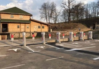 U Otočcu uskoro punionica Tesla automobila