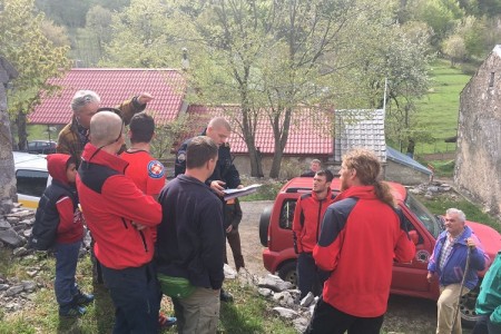 HGSS na terenu tražio osobu koja se bez objašnjenja vratila