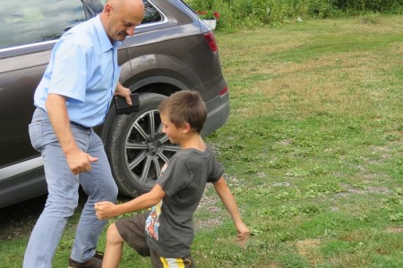 Za rubriku nevjerojatno- gradonačelnik volonter daje 1,000 kuna skromnoj obitelji. Bivši su im uzimali,lagali i lažno obećavali