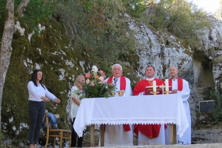 U Bilaju obilježeno 26 godina od prvih ratnih napada na Gospić i Bilaj