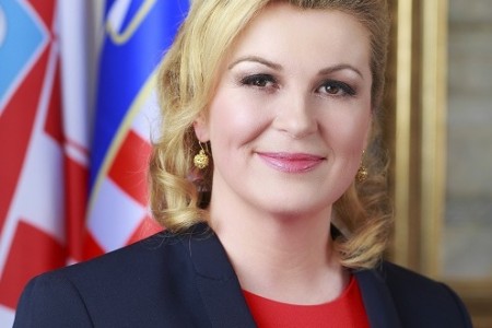 Od ponedjeljka ured predsjednice Kolinde Grabar Kitarović seli u Gospić!!!