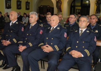 Policijska uprava Ličko-senjska obilježila blagdan Svetoga Mihovila, zaštitnika policije
