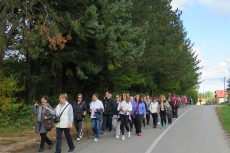 POHVALNO:u šumi Jasikovac u Gospiću nastati će uređena hodačka staza!!!
