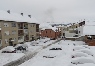 U Gospiću i Otočcu pola metra snijega, na Zavižanu skoro 2 metra!!!