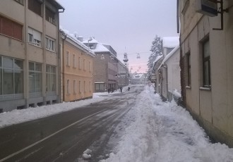 Uobičajena zloba ili nepismenost???