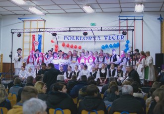 U Korenici održana jubilarna, 5.folklorna večer