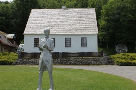 Na današnji dan 1943.godine umro je Nikola Tesla