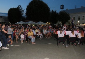 I mažoretkinje i puhački orkestar uveličali slavlje Dana grada Gospića!!!