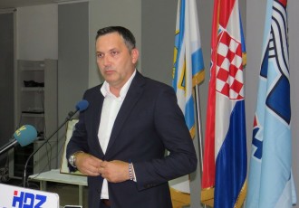 U petak 7.rujna od 19 sati druženje HDZ-ovaca s jedinim kandidatom za predsjednika stranke Marijanom Kustićem