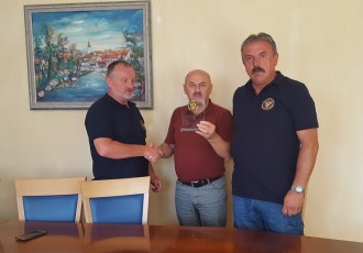 Gradonačelnik  Karlo Starčević primio Zahvalnicu veterana vojne policije