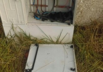 Višednevni, opasni,  vandalizam u Ličkom Osiku na električnim instalacijama!!!