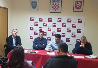 SDP-ovci zajedno s predsjednikom Bernardićem krenuli u pripreme za županijske izbore