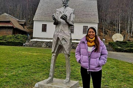 Poznata producentica Ashley Colburn bila danas u MC Nikola Tesla. Sniman i Dnevnik na selu NOVA TV s gradonačelnikom Starčevićem