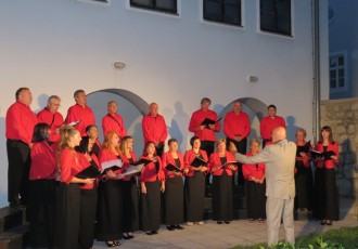 Gospićki Gradski zbor 11. svibnja u borbi za najboljeg izvođača hrvatske tradicijske vokalne glazbe