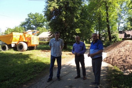 Kreće izgradnja vodoopskrbnih cjevovoda Trnovačko Novoselo-Gospić i Kaniža-Lički Novi- Žabica