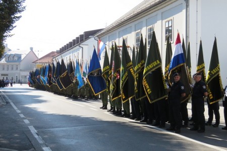 „ZAHVALA“ BRANITELJSKIH UDRUGA POVODOM OTKAZIVANJA KONCERTA M.P.THOMPSONA NA KRBAVSKOM POLJU