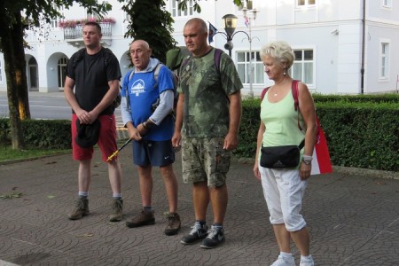 Pohvalno: hodanjem od Gospića do Ljubova u spomen na poginule branitelje