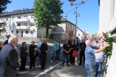 Pripadnici  riječke  128.brigade i članovi braniteljskih udruga iz Rijeke, Primorja  i  Gospića  odali počast poginulima u Domovinskom ratu