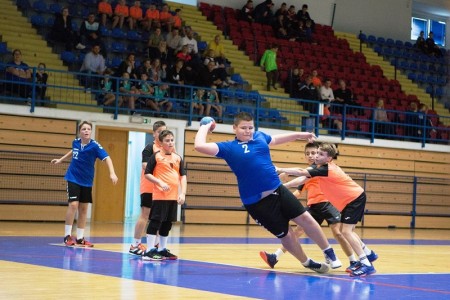 Mladi rukometaši Gospića gaze sve pred sobom