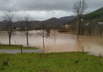 Izlio se Tisovac i opasno ugrozio dio Pazarišta