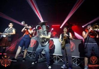 Večeras u The Highlander′s pubu u Gospiću ne propustite Jägermeister party uz hostese i DAS BRASS BAND