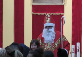 Sa svetim Nikolom u Gospiću počela adventska manifestacija