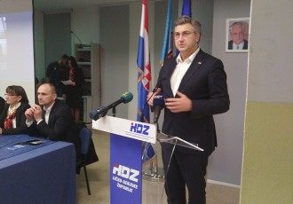 Andrej Plenković:”koristit ćemo svaku priliku kako bi pomogli razvoj Like”!