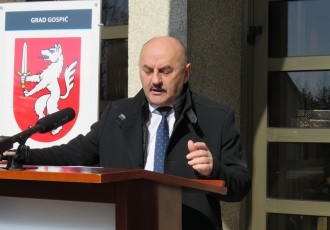 POHVALNO: Grad Gospić opet pomaže poduzetnike ugrožene epidemijom, gradonačelnik Starčević od gradskog Vijeća traži oslobađanje gospodarstvenika  od  poreza na potrošnju