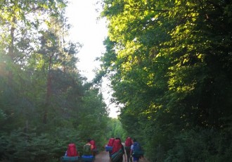 U tijeku su programi u prirodi za djecu i mlade iz domova i udomiteljskih obitelji – projekt Hrvatske škole Outward Bound uz podršku Ministarstva za demografiju, obitelj, mlade i socijalnu politiku