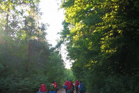 U tijeku su programi u prirodi za djecu i mlade iz domova i udomiteljskih obitelji – projekt Hrvatske škole Outward Bound uz podršku Ministarstva za demografiju, obitelj, mlade i socijalnu politiku