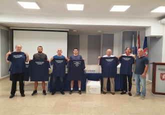 Zajednica sportova Ličko-senjske županije pojedinim članicama dodijelila promotivne sportske majice