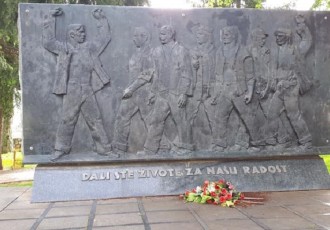 Velika međunarodna podrška ostanku spomenika žrtvama fašizma u središtu Perušića
