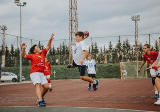 Mladi gospićki rukometaši ugostili prijatelje iz Slunja i Zadra