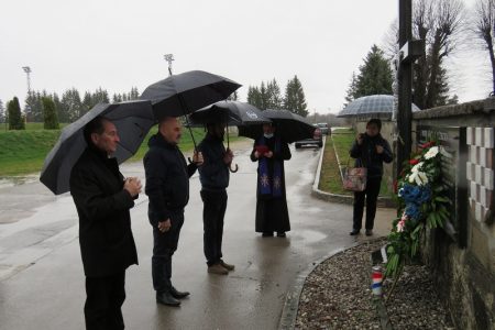 Odana počast ljudima pobijenima od partizanske ruke u danima nakon 4.travnja 1945.godine