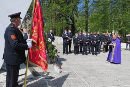 Vatrogasci u Ličko-senjskoj županiji uz bok svojim kolegama iz ostatka zemlje