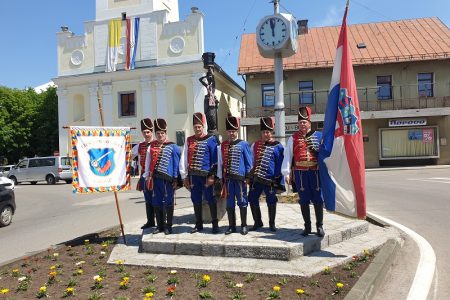 Ne propustite: mimohod i postrojavanje 20 povijesnih postrojbi hrvatske vojske