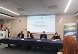 Potpisan ugovor za izgradnju vodoopskrbnog sustava LIČKA JASENICA-RAKOVICA- NP PLITVIČKA JEZERA