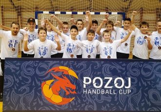 MLADI RUKOMETAŠI GOSPIĆA FANTASTIČNI BRONČANI NA MEĐUNARODNOM TURNIRU “POZOJ CUP 2021”